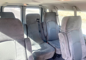 LIGGIC,LLC - ロサンゼルスカメラマン・ツアーコーディネーターです。使用車両は９人乗りのビッグサイズ車両です。